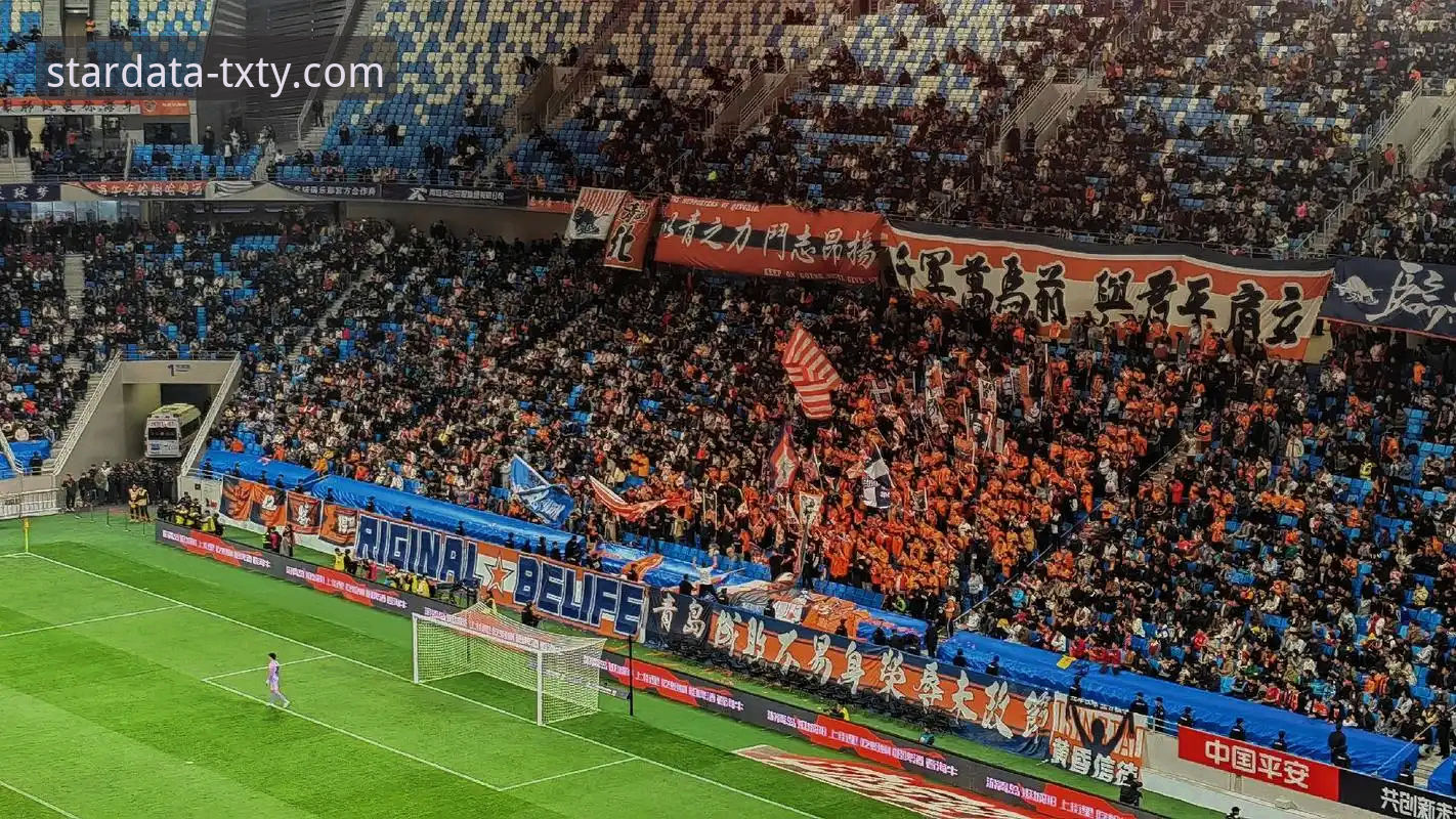 青岛海牛3-1力克上海海港：一场13年等待的全面解析，天行体育带你复盘关键数据